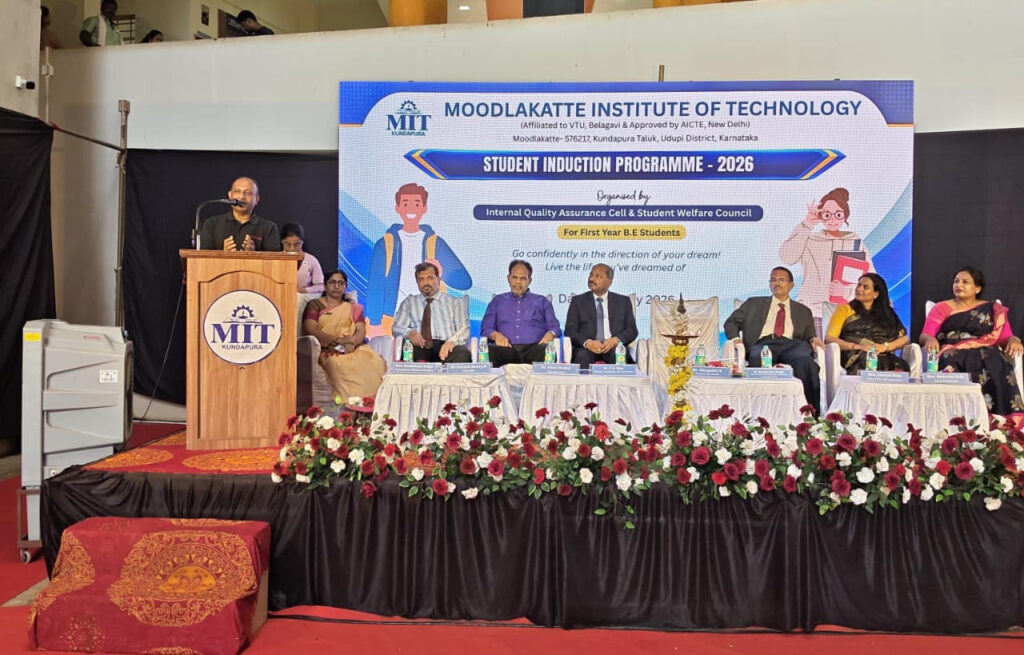 Moodlakatte Institute of Technology Conducts Induction Program for First-Year B.E. Students
